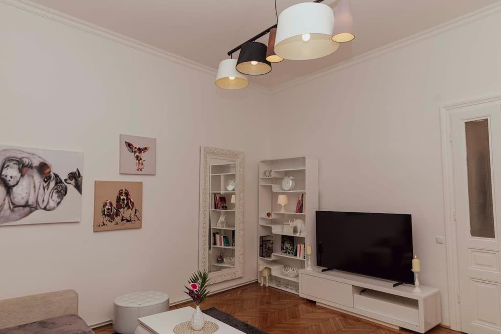 Modern Stylish Comfortable 2 Bedroom Apartment Viena Exterior foto